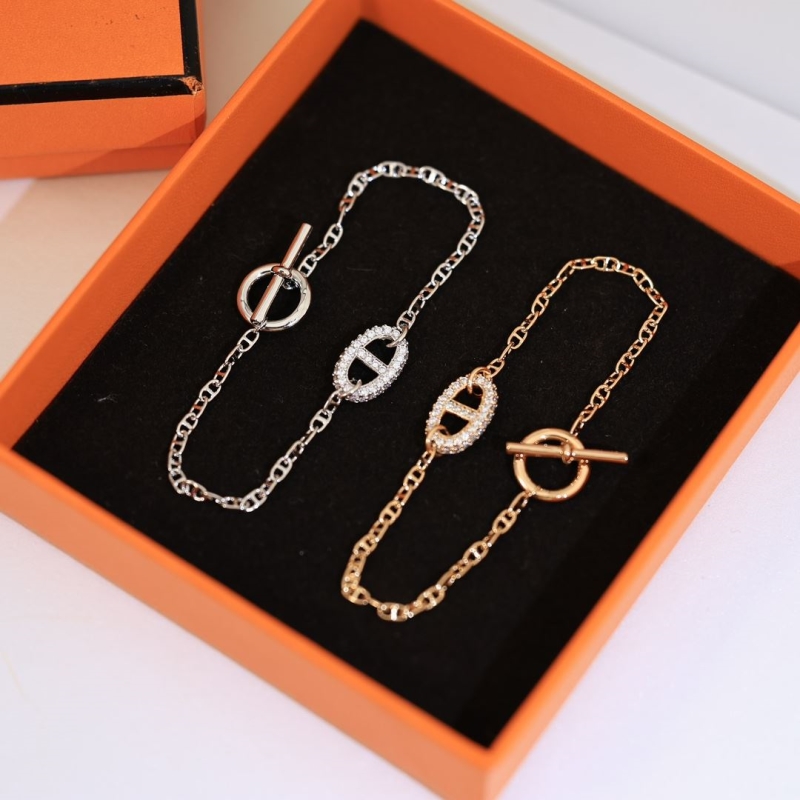 H**me5 bracelets